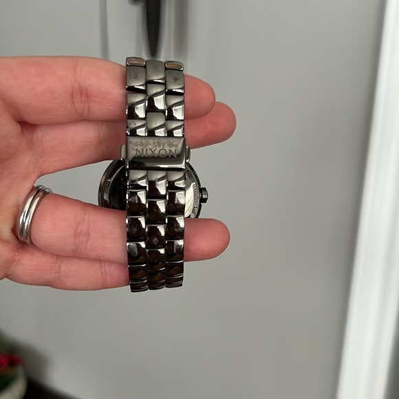 Nixon Watch - The Divvy - Picture 5 of 5